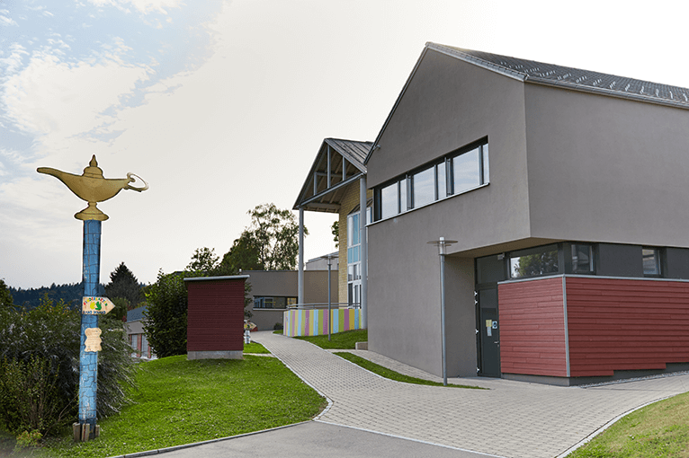 Kindergarten Hand in Hand Kindergarten Hand in Hand